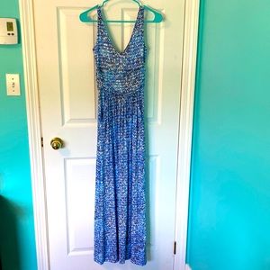 Maxi dress with pockets